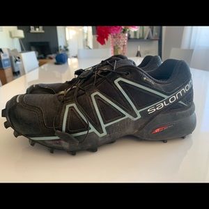 Salomon Speedcross 4 trail running shoe